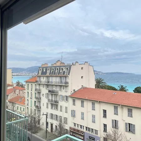 Lägenhet En Face De La Avec Vue Fantastique ! *