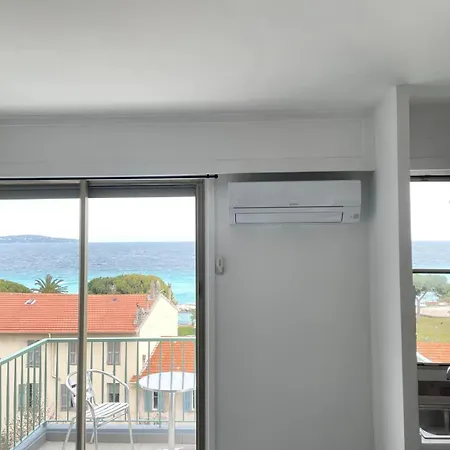 En Face De La Avec Vue Fantastique ! * Nice