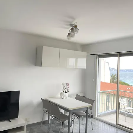 En Face De La Avec Vue Fantastique ! Lägenhet *